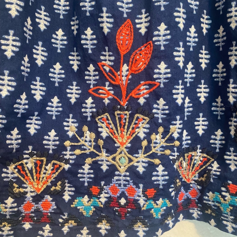 100%Cotton Flutter Sleeve Embroidered Blue Blouse - Picture 4 of 8